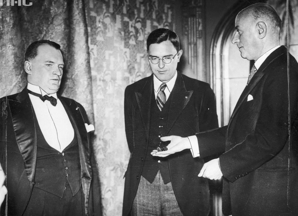 Euwe - Alekhine World Championship Rematch (1937) chess event