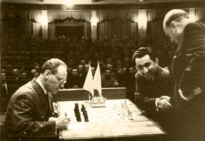 Petrosian Spassky: World Championship Match: Round 10: 1966 