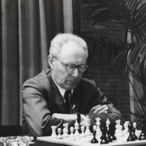 Come Out and Play, Chicken!, Spassky vs Fischer, (1972)