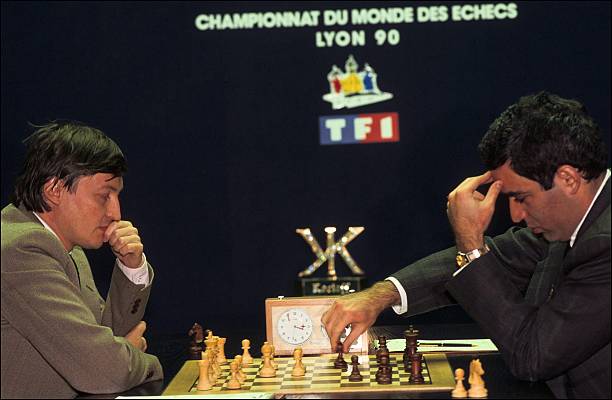 In the press room during 27th match-game Karpov-Kasparov, World-ch