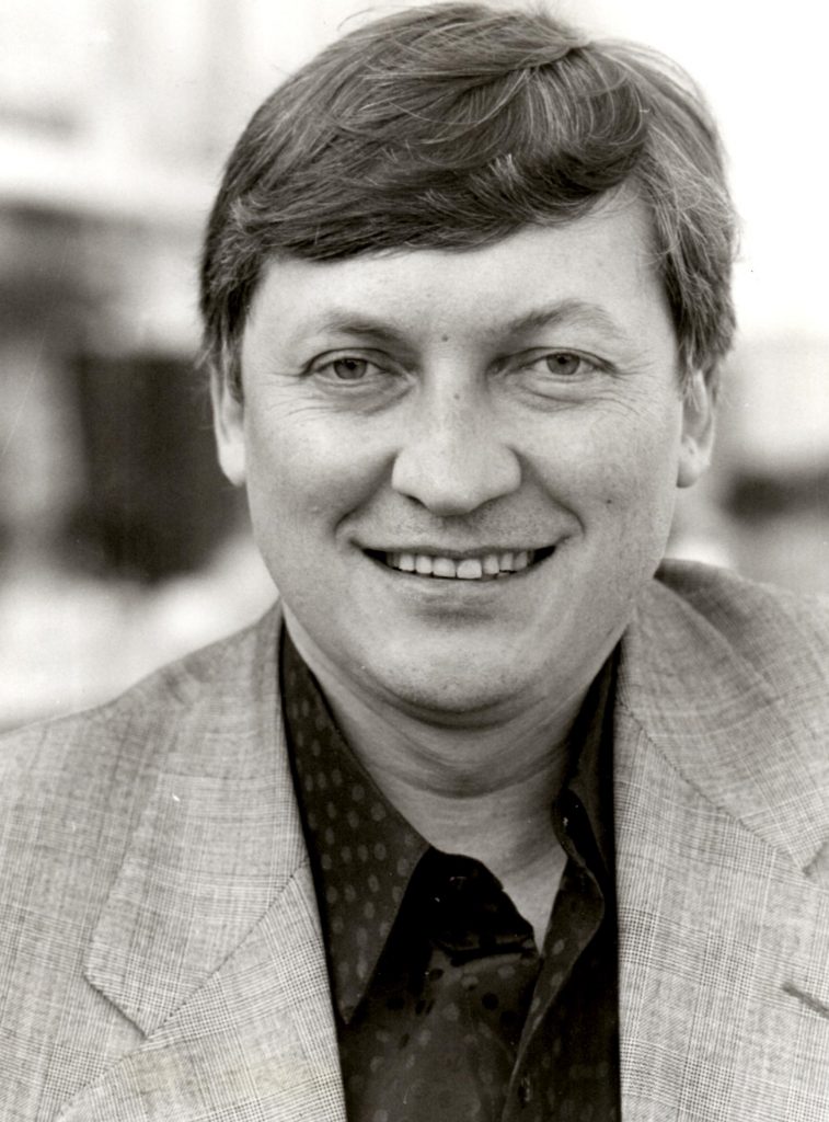 One clear win and already tired of winning? - An interview with Anatoly  Karpov